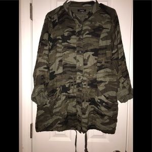 Torrid size O camo anorak